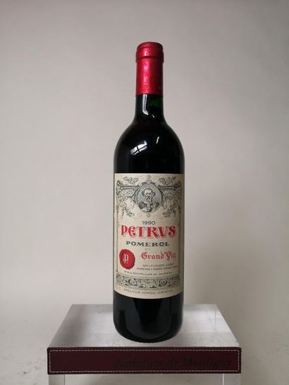 null 1 bouteille PETRUS 1990



