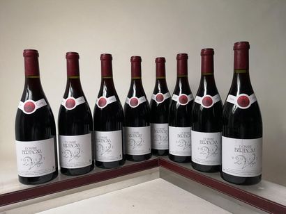 null 8 bouteilles VOUGEOT Rouge "Le Village" - Domaine Bertagna 2009


Etiquettes...