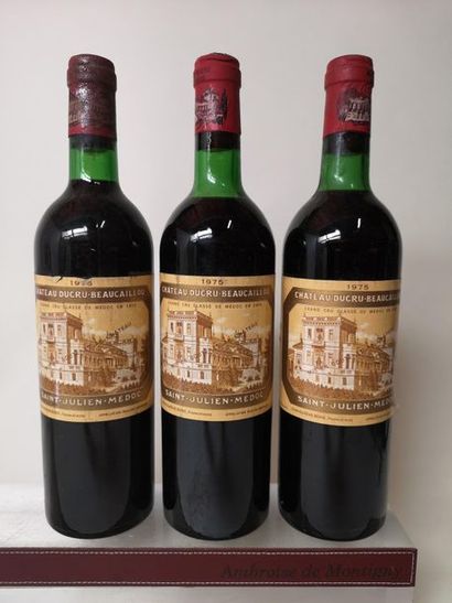 null 3 bouteilles CHÂTEAU DUCRU BEAUCAILLOU - 2é Gcc Saint Julien 1975

Etiquettes...