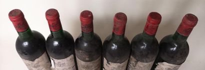 null 6 bouteilles CHÂTEAU MONTROSE - 2é Gcc Saint Estèphe 1980

Etiquettes très abîmées...