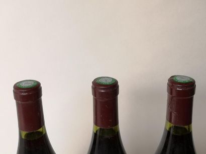 null 3 bouteilles CHAMBOLLE MUSIGNY 1er cru "Derriére la grange" Domaine BOURGEOIS-ROBLOT...