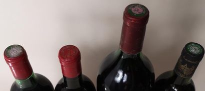 null 4 flacons BORDEAUX DIVERS A VENDRE EN L'ETAT

1 magnum CHÂTEAU BELLEGARDE -...