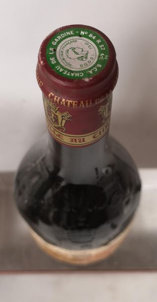 null 1 bouteille CHATEAUNEUF du PAPE - CHÂTEAU de La GARDINE "Cuvée des Générations"...