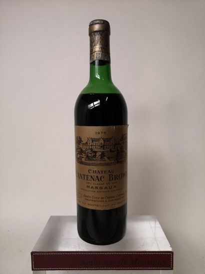 null 1 bouteille CHÂTEAU CANTENAC BROWN - 3é Gcc Margaux 1975

Etiquette légèrement...