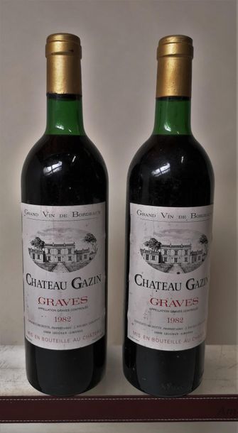 null 2 bouteilles CHÂTEAU GAZIN - Graves 1982

Etiquettes légèrement tachées, niveau...