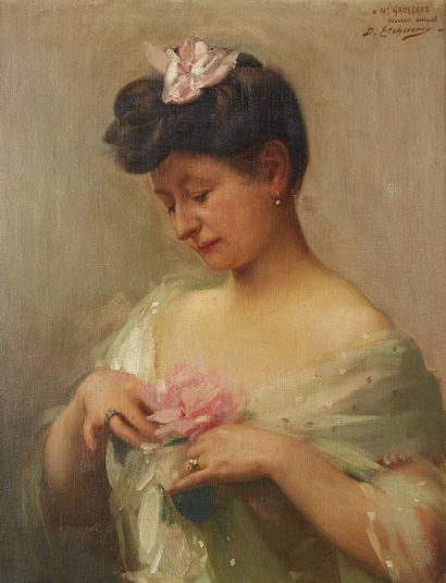 Denis ETCHEVERRY (1867-1950) 
Femme à la rose
Huile sur toile signée en haut à droite.
41...