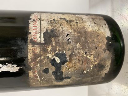null 1 bouteille CHAMPAGNE BOLLINGER 1964


Etiquette et coiffe tachées et abimées....