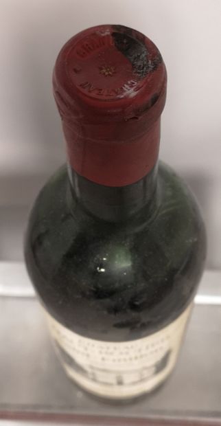 null 1 bouteille Château HAUT ROCHER - Saint Emilion 1964


Etiquette légèrement...