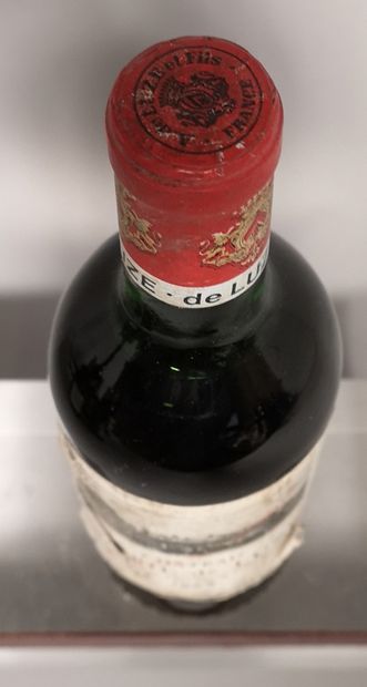 null 1 bouteille Château PAVEIL de LUZE - Haut-Médoc 1969


Etiquette légèrement...