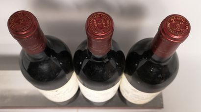 null 3 bouteilles LES FIEFS DE LAGRANGE - Saint Julien 1990


Etiquettes tachées...