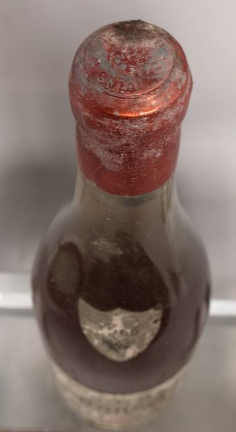 null 1 bouteille BANDOL - Caves du MOULIN de la ROQUE 1966


Etiquette tachée et...
