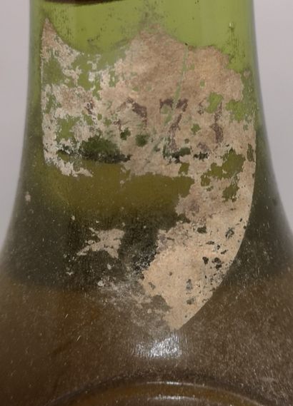 null 1 bouteille Château CHALON - Bury Georges ? 1973


Etiquette tachée et abîmée....