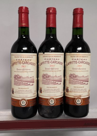 null 3 bouteilles Château LAFFITTE CARCASSET - Saint Estèphe 2003


Etiquettes légèrement...