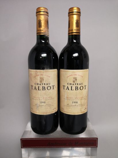 null 2 bouteilles Château TALBOT - 4e GCC Saint Julien 1998


Etiquettes légèrement...