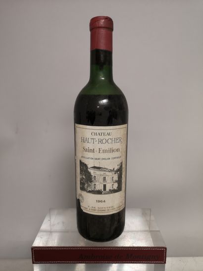 null 1 bouteille Château HAUT ROCHER - Saint Emilion 1964


Etiquette légèrement...