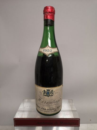 null 1 bouteille HERMITAGE - Paul Jaboulet Aîné 1952


Etiquette légèrement tachée...