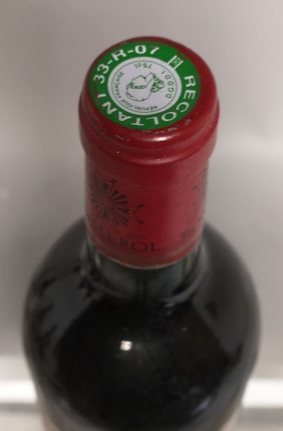 null 1 bouteille Château LE GAY - Pomerol 1994


Etiquette tachée et légèrement ...