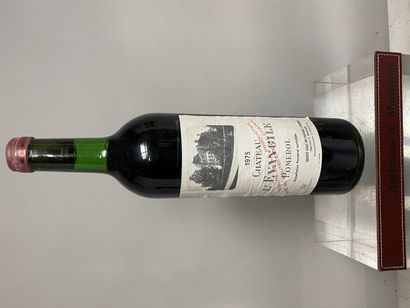 null 1 bouteille Château L' EVANGILE - Pomerol 1975


Etiquette lég. froissée, recollée,...