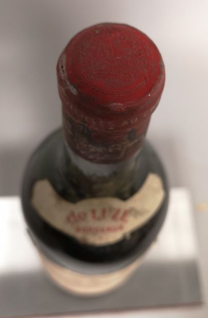 null 1 bouteille Château COS D'ESTOURNEL - 2è GCC Saint Estèphe 1964


Etiquette...