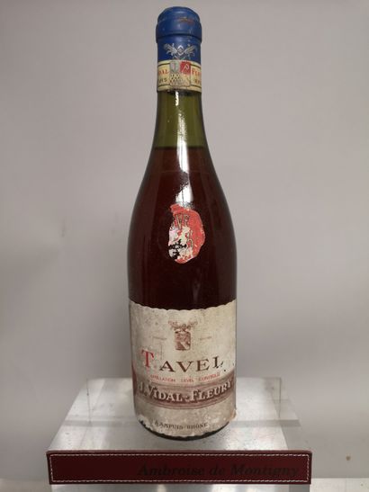null 1 bouteille TAVEL (rosé) - J. Vidal Fleury 1955


Etiquette légèrement tachée....