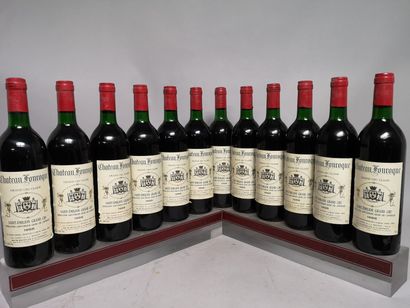 null 12 bouteilles Château FONROQUE - GC Saint Emilion 1988 En caisse bois.


Etiquettes...