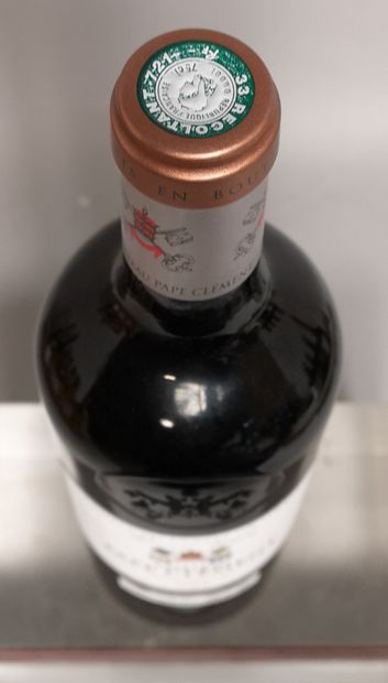 null 1 bouteille Château PAPE CLEMENT - Gc Graves 2018


Etiquette légèrement gr...
