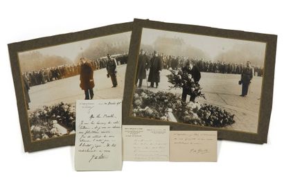 [BRIAND (Aristide)]. Deux photographies lors de la cérémonie du 1er novembre 1927,...