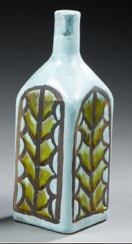 CAPRON VALLAURIS Vase bouteille en céramique émaillée bleue et verte
Signé «Capron...