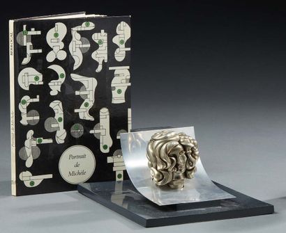 Miguel BERROCAL (1933-2006) 
Sculpture-volume en métal nickelé composée de dix-huit...