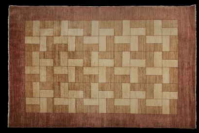 TRAVAIL MODERNE Tapis d'orient en laine Modkar entièrement fait main à décor de rectangles...