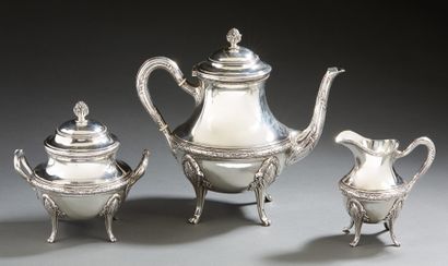 PUIFORCAT Service à thé en argent de style Louis XVI composé d'une théière, un sucrier...