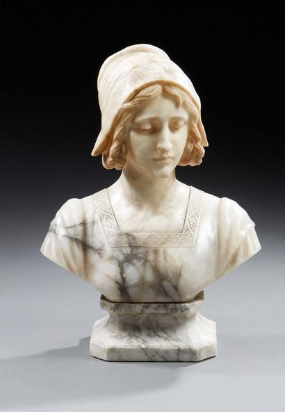 École du XXe siècle Femme à la coiffe
Sujet en albatre sculpté sur un socle.
H. :...