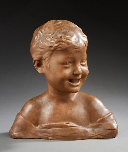 Ecole Française vers 1900 Buste d'enfant en terre cuite.
H. : 30 cm