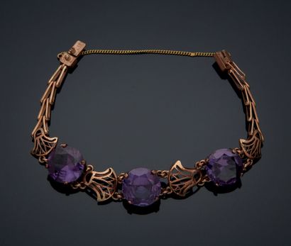 null Gold alloy BRACELET 375 mm with palmettes and imitation violet stones.
Gross...