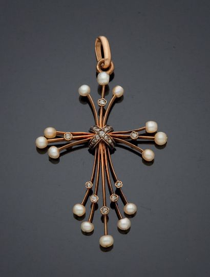 null CROSS PENDANT in 750 mm rose gold wire, finished with fine pearls and enhanced...