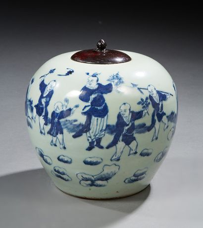 CHINE Pot à gingembre couvert en porcelaine découvert en bleu d'enfants .
Fin XIXe...