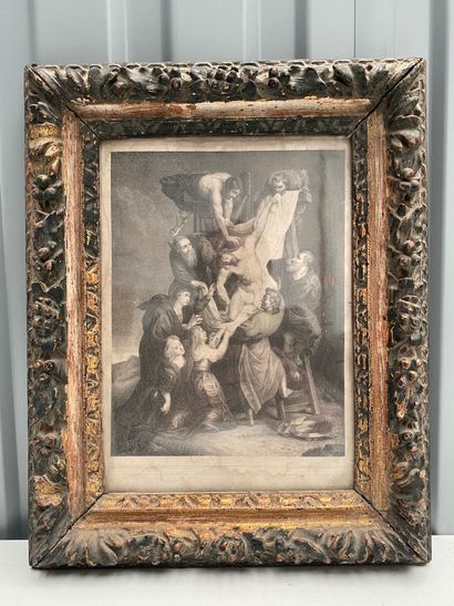 null Descent from the cross

Engraving in an 18th century frame.

Size : 25 x 18cm...