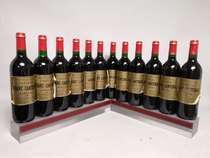 null 
12 bouteilles Château BRANE CANTENAC - 2ème Gcc Margaux 1990




Caisse accidentée....