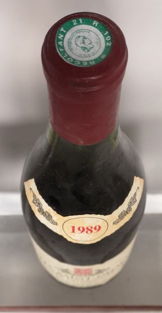 null 
1 bouteille NUITS St. GEORGES 1er cru ""Les Chaignots"" - Denis CHEVILLON 1989
Etiquette...
