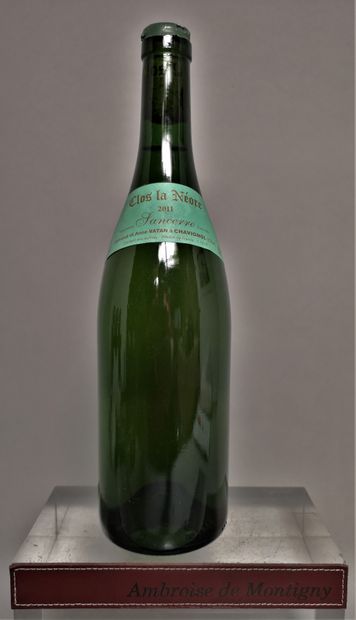 null 
1 bouteille SANCERRE ""Clos de la Néore"" - E. A. Vatan 2011
Capsule cire légèrement...