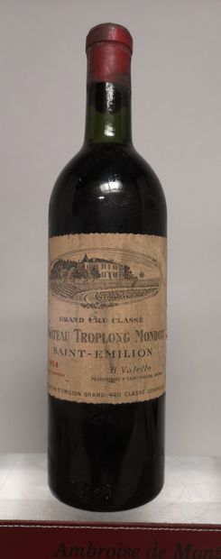 null 1 bouteille Château TROPLONG MONDOT - Saint Emilion Grand cru 1954 

Etiquette...