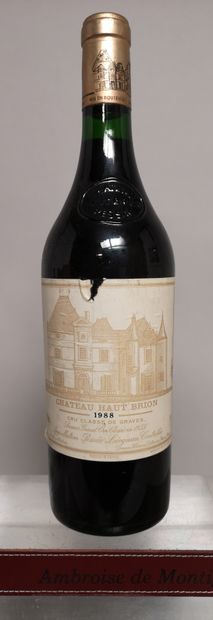 null 
1 bouteille Château HAUT BRION - 1er Gcc Pessac Léognan 1988
Etiquette légèrement...
