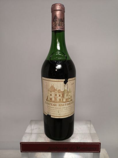 null 
1 bouteille Château HAUT BRION - 1er Gcc Pessac Léognan 1966
Etiquette légèrement...