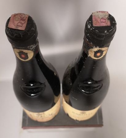 null 
2 bouteilles BAROLO - BERSANO 1991


Etiquettes abimées et tachées. 

