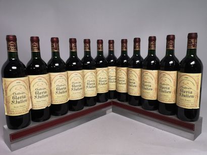 null 12 bouteilles Château GLORIA - Saint Julien En caisse bois 1986

4 étiquettes...
