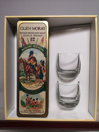 null 
1 bouteille WHISKY - GLEN MORAY 12 ans d'age "Highland Régiments The Argyll...
