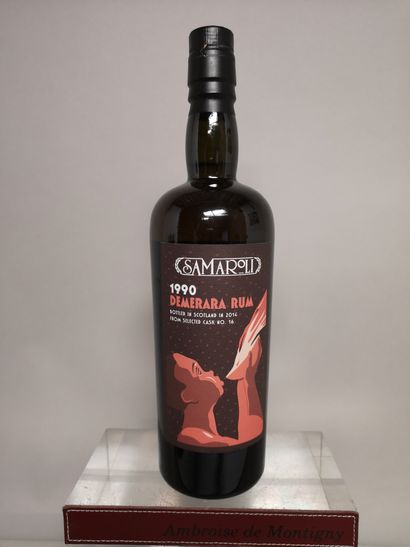 null 
1 bouteille RHUM - Samaroli "Demerara Rum" GUYANA 1990


Mis en bouteille en...