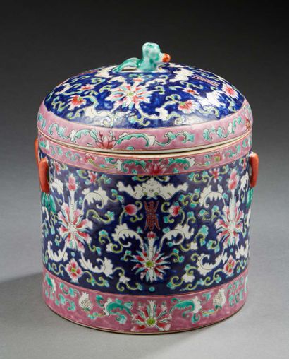 CHINE Enamelled porcelain covered pot with flowers and foliage on a blue background.
Modern...