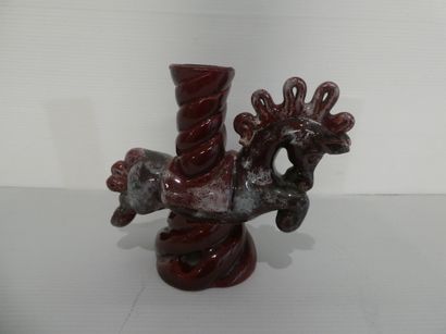 null Fernand LACAF (1920 - 19921)

Pied de lampe en céramique vernissée rouge vernissée...