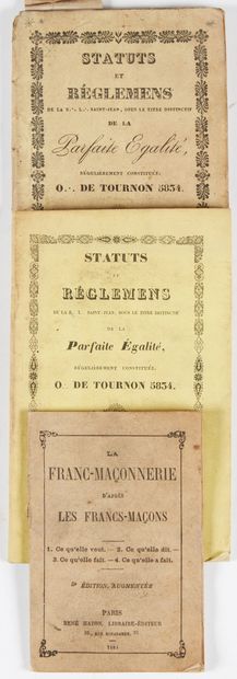 [FRANC-MAÇONNERIE]. Ensemble de 3 plaquettes.
Statuts et Réglemens de la R. L. Saint-Jean,...